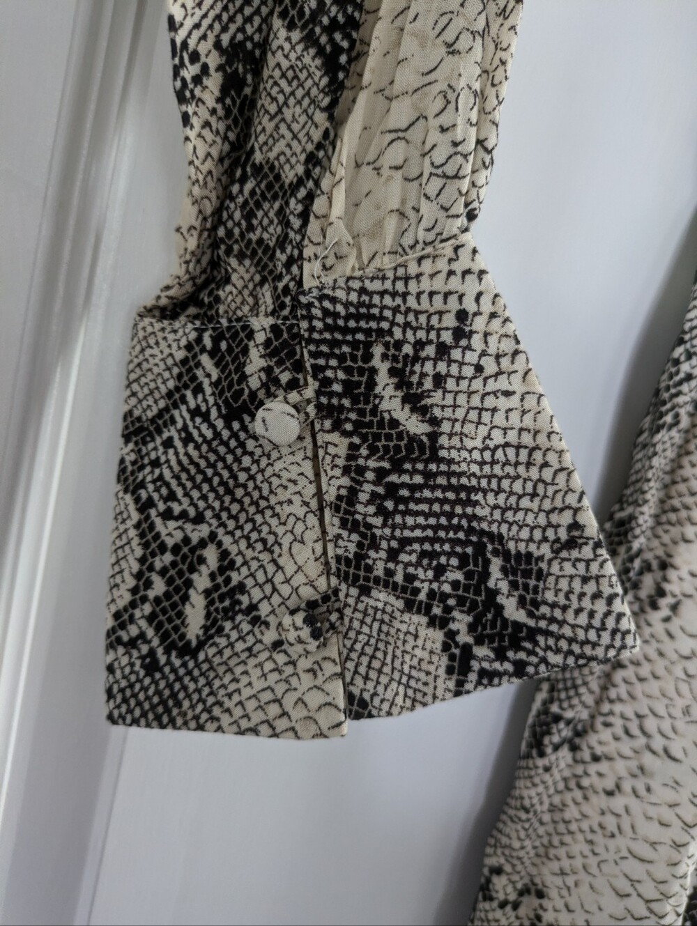 Paper Heart Snake Skin Print Wrap Dress Size S NWT - Picture 7 of 11